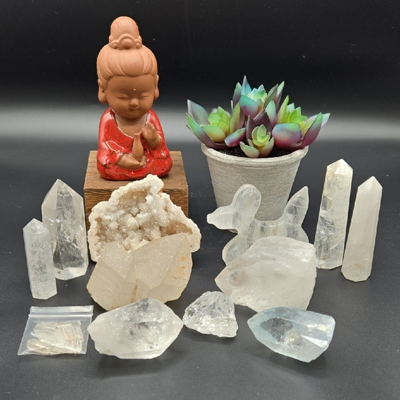 CLEARANCE Clear Quartz Crystal Bundle - Picture 1 of 4